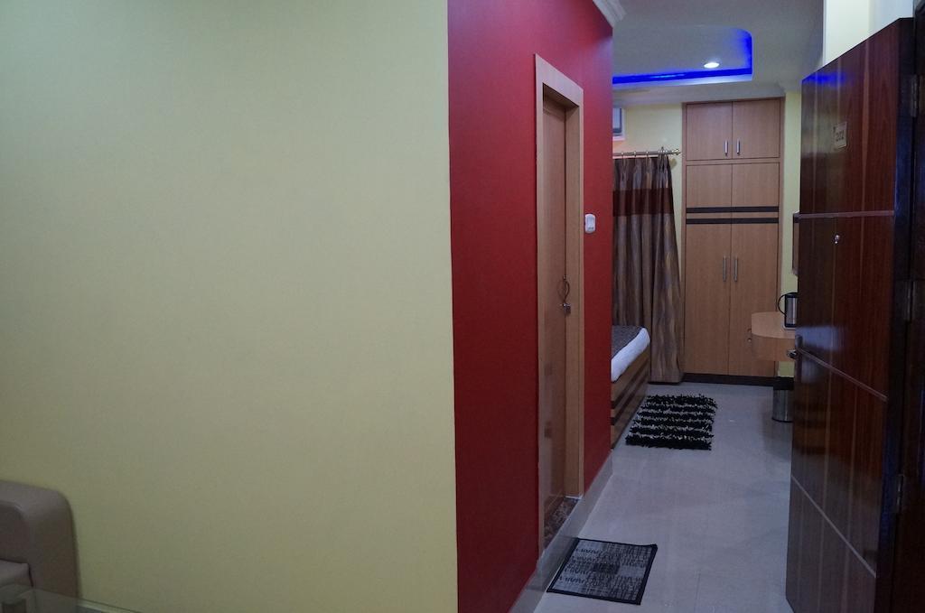 Collection O Hotel Highway Palace Guwahati Ngoại thất bức ảnh