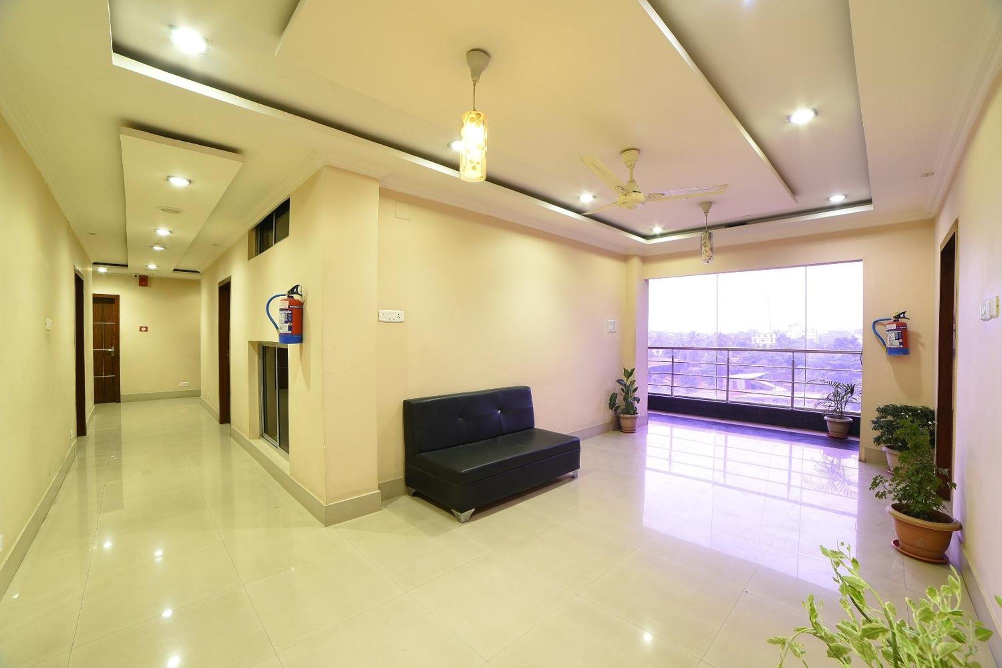 Collection O Hotel Highway Palace Guwahati Ngoại thất bức ảnh