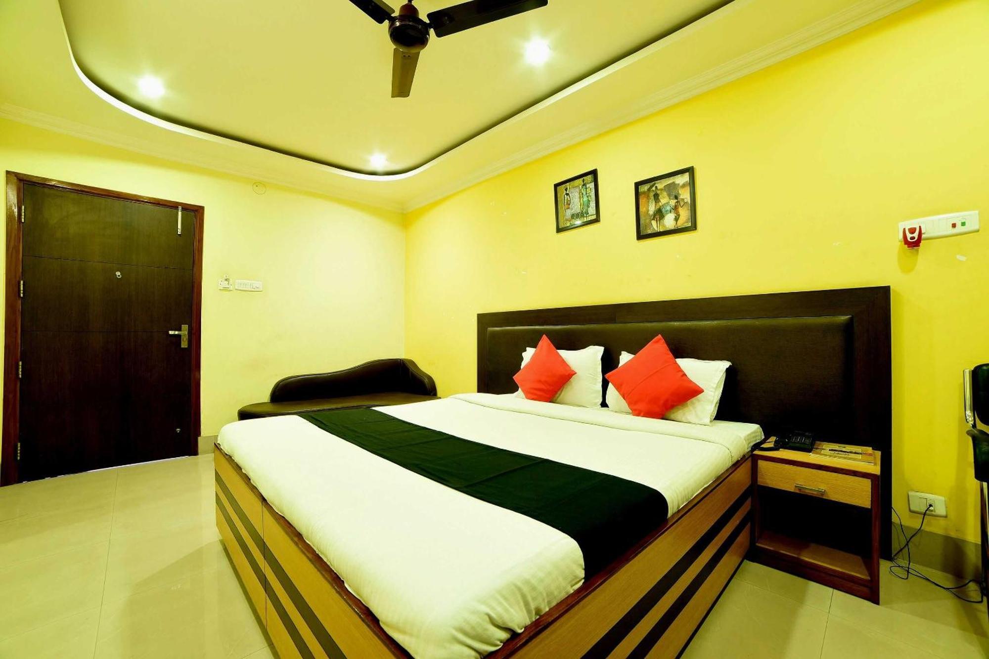 Collection O Hotel Highway Palace Guwahati Ngoại thất bức ảnh